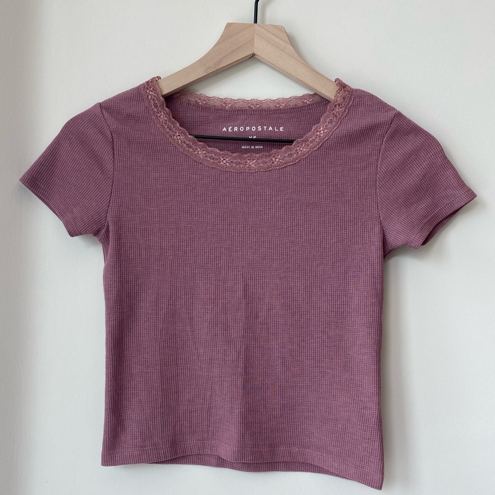 Aeropostale Purple Ribbed Shirt Size XS